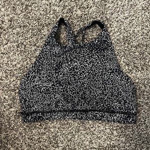 Lulu lemon sports bra